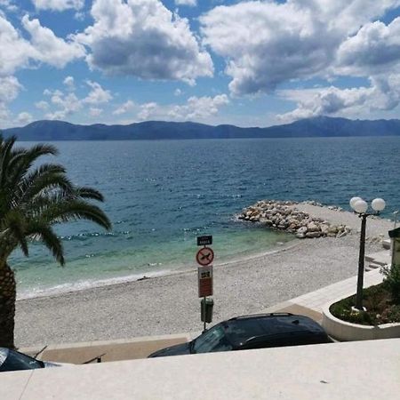 Apartments Mare Gradac  Eksteriør billede